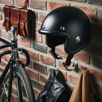 Supporto a parete per casco